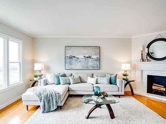 5th image of 162 Bellevue Ave