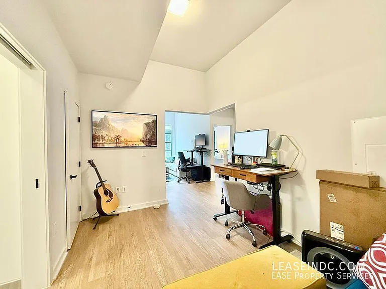 1625 Eckington Pl NE #321 — Photo 14