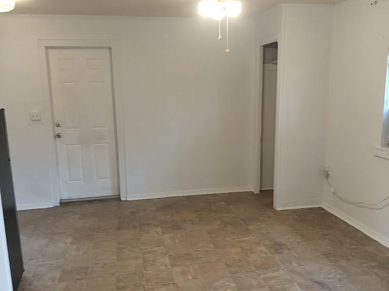 13119 N Florida Ave #1 — Photo 3