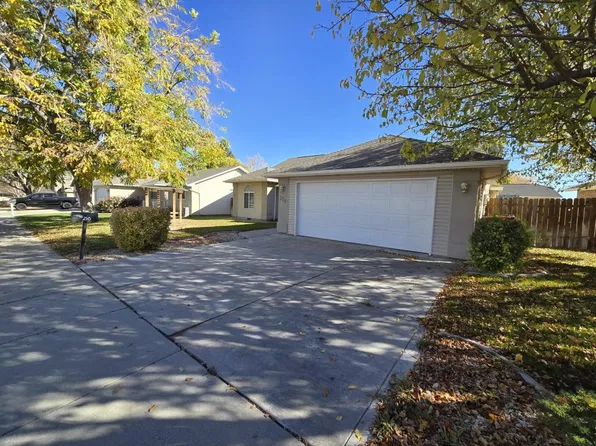 256 Cedar Park Cir, Twin Falls, ID 83301