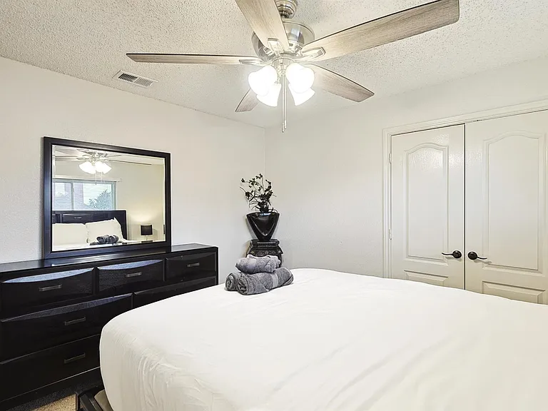2080 Kamla Rd — Photo 34
