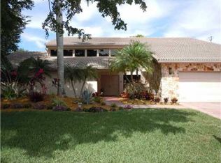 822 W Coco Plum Cir, Plantation, FL 33324