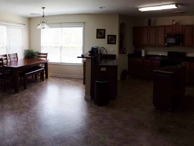 52 Saughtree Ln — Photo 10