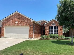 3805 Confidence Dr, Fort Worth, TX 76244