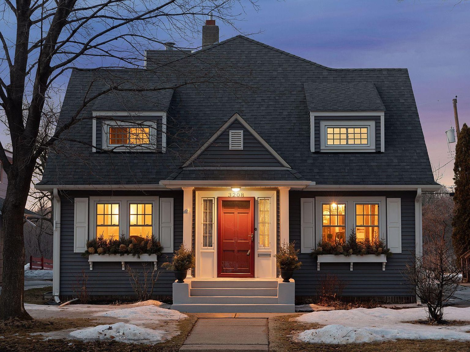 3208 E Minnehaha Pkwy, Minneapolis, MN 55406 Zillow