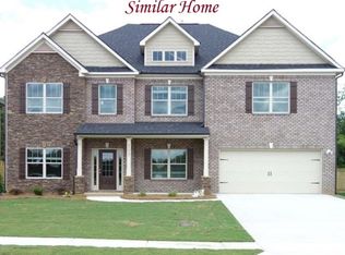 107 Lacey Oak Ln, Bonaire, GA