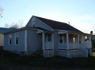610 N 9th St, Scottsville, KY 42164