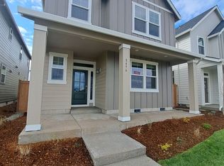8496 SE Quincy St, Hillsboro, OR 97123