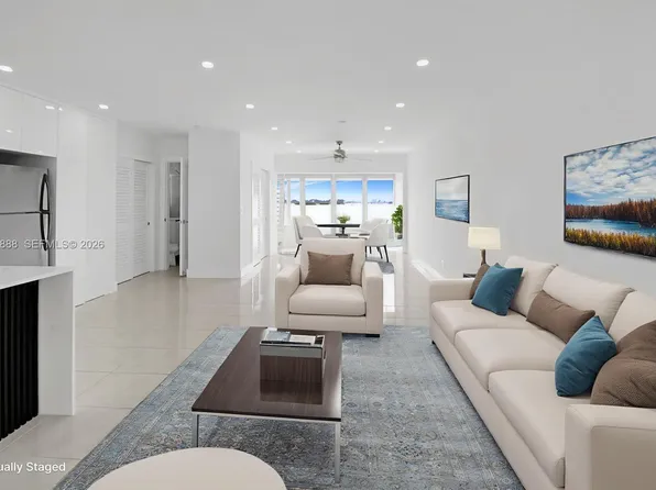 2700 NE 135th St APT 12, North Miami, FL 33181