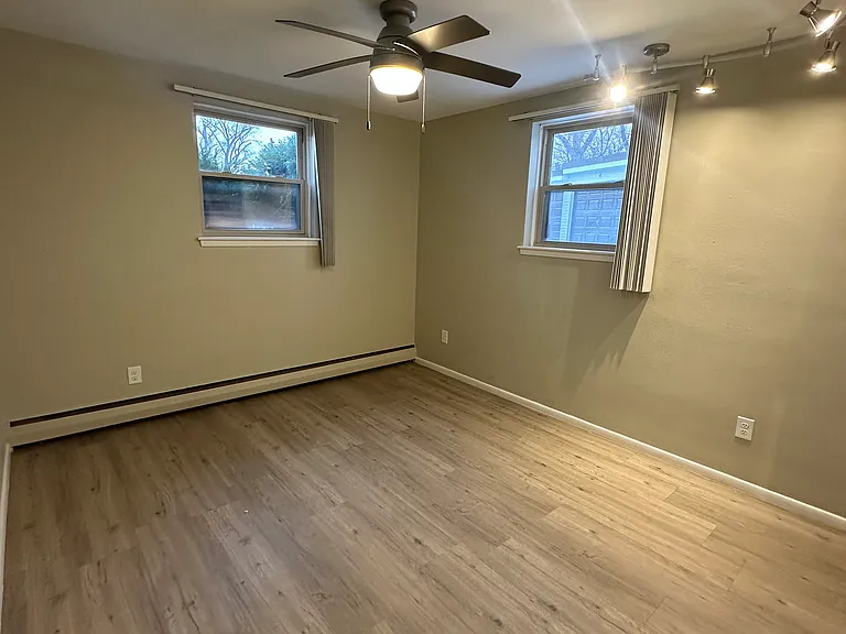 2610 Snelling Curv N #17 — Photo 8