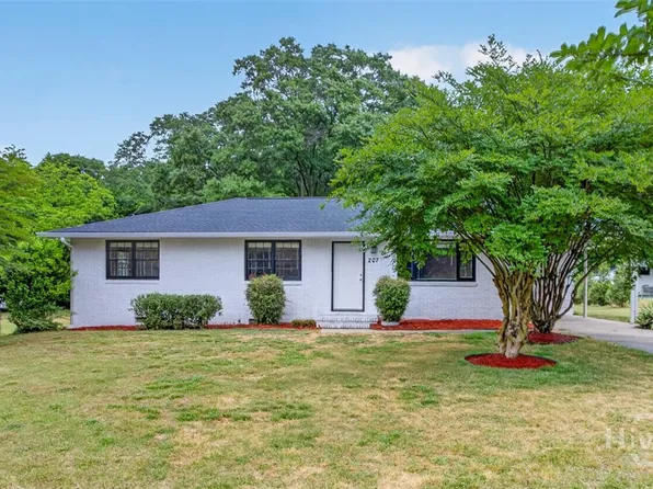 207 Buena Vista Street, Winder, GA 30680