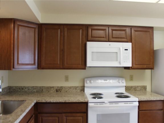 4th image of 11300 1st Ave NE APT 303