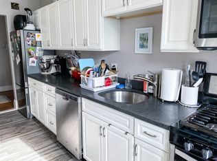 23 Lanark Rd APT 10, Boston, MA 02135