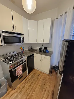 Rented by GPS Realty NYC | media 26