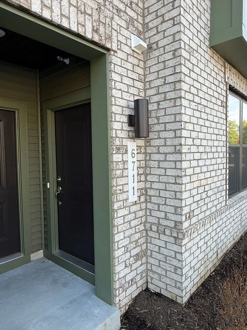 Modern Luxury Living in Hyattsville- Three Bedroom New Construction — Photo 2