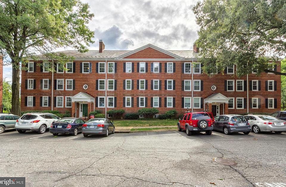 1st image of 3008 S Columbus St APT B2