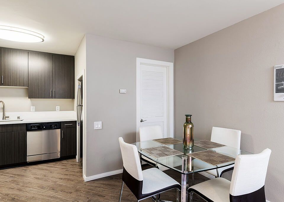 Village Square Apartments 8683 Via Mallorca La Jolla CA Zillow