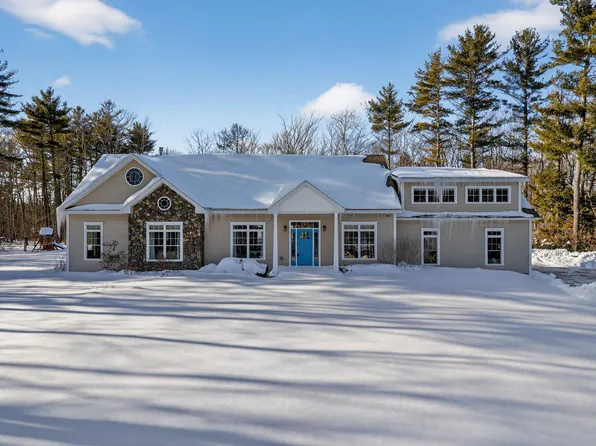 45 Old Post Road, York, ME 03909