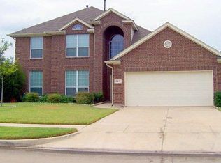 3211 Juneau Dr, Corinth, TX 76210