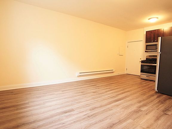 4th image of 2936 W Palmer St APT 106