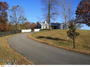 9141 Skitts Mountain Dr, Lula, GA 30554