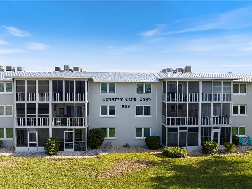 649 Tamiami Trl S #310