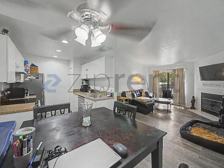 1265 Kendall Dr #521 — Photo 5