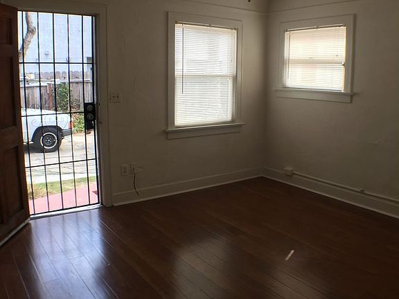 4th image of 4339 35th St