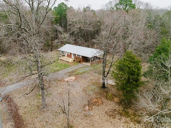 3rd image of 2498 Ophir Rd