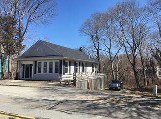 445 Shore Rd, Bourne, MA 02532
