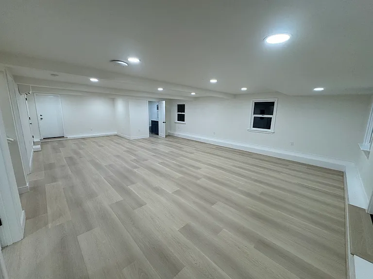 7570 Snow Ave — Photo 35
