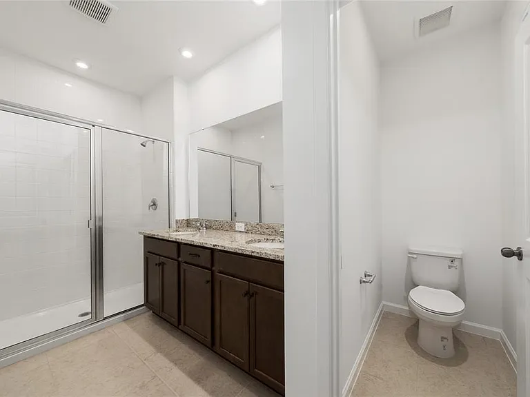 2420 Celebration Blvd — Photo 16
