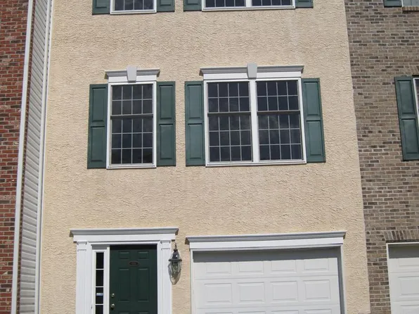 125 Pumpkin Patch Ln, Hockessin, DE 19707