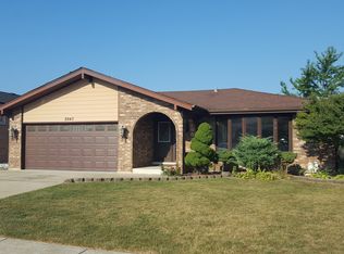 8940 Moody Ave, Oak Lawn, IL 60453