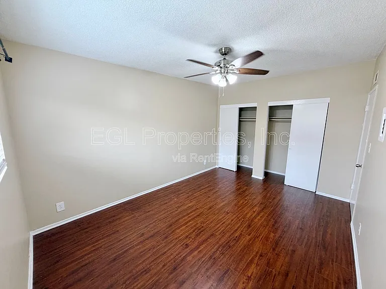 1006 N Orange Grove Ave #7 — Photo 9