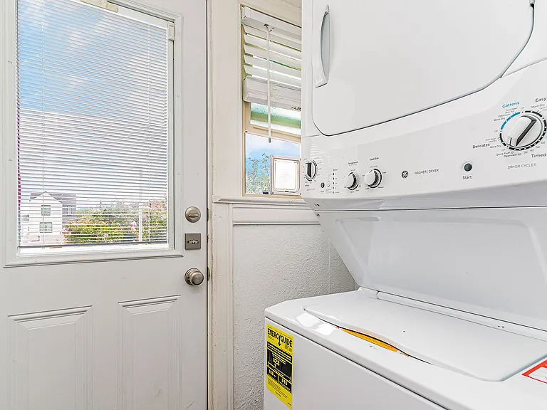 5926.5 La Vista Dr — Photo 15
