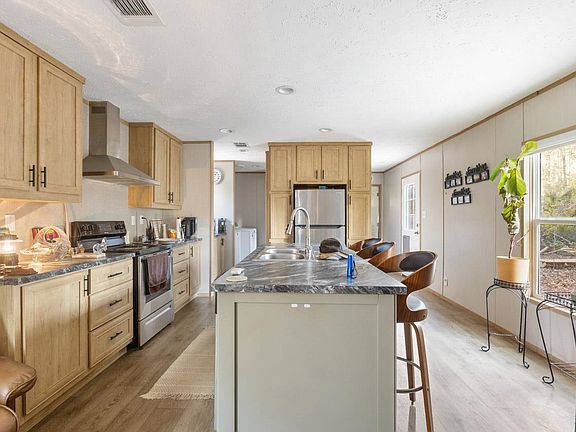 3rd image of 295 W J Hatchett Rd