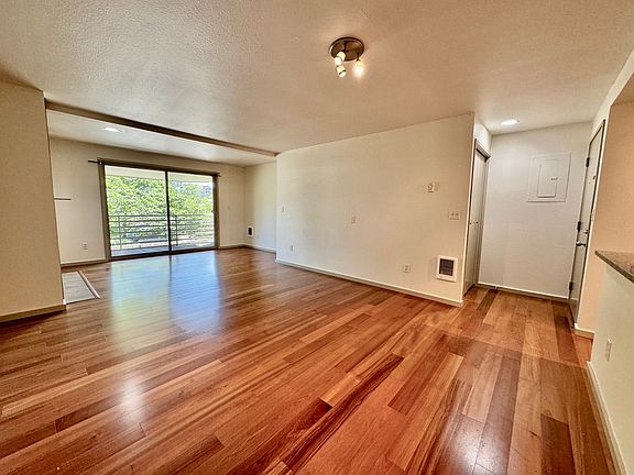 5th image of 2145 Dexter Ave N APT 103