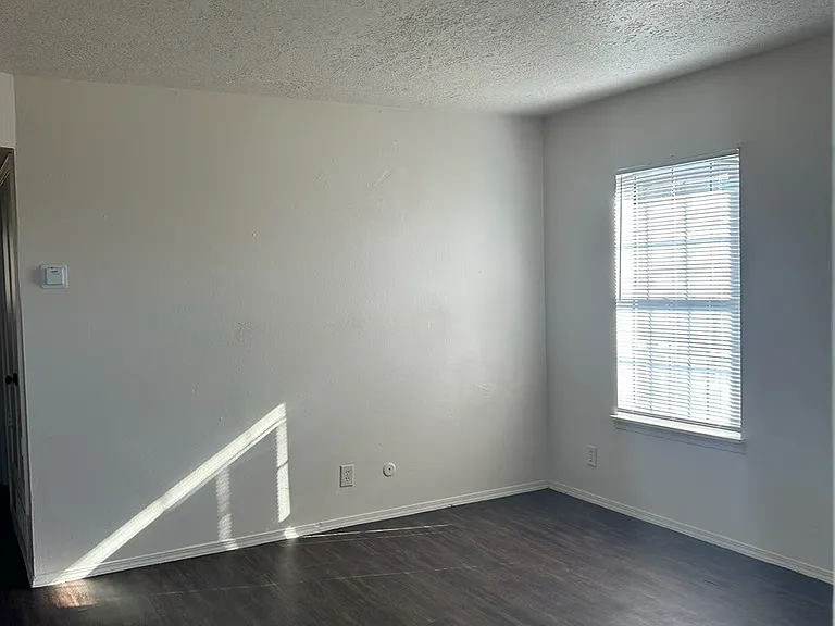905 Nakomis Dr NE #3 — Photo 9