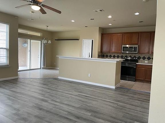 5th image of 2028 Oklahoma Ave