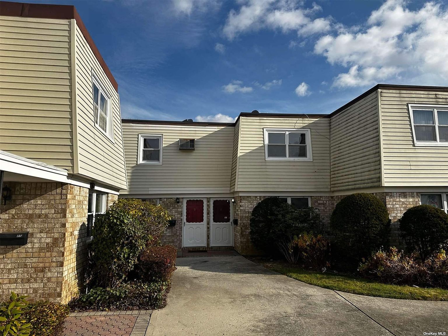 15 Harrison UNIT 60G, Amityville, NY 11701 MLS 3519763 Zillow