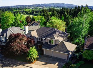 15855 SW Westminster Dr, Portland, OR 97224