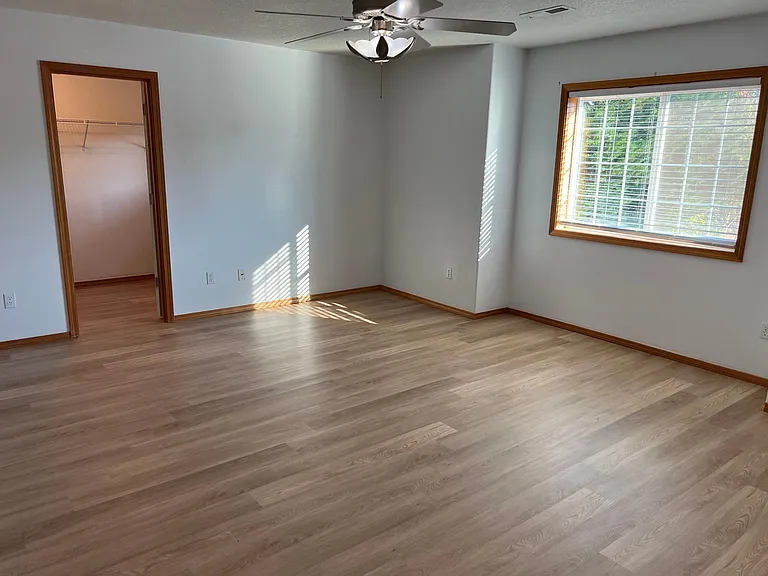 1002 NW 148th St — Photo 5