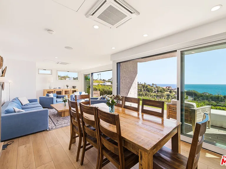 6817 Seawatch Ln — Photo 10