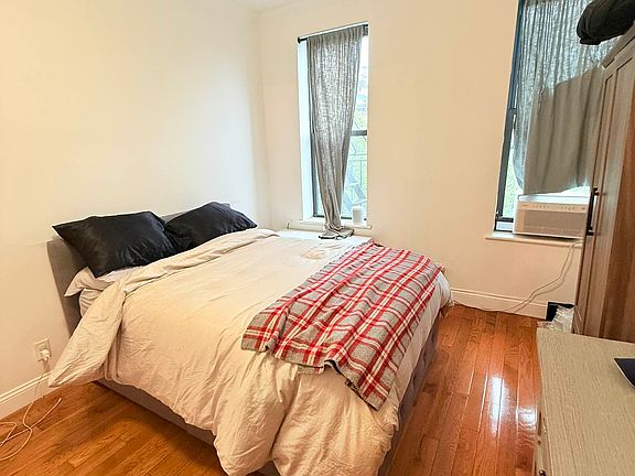 5th image of 103 Sullivan St APT 3D