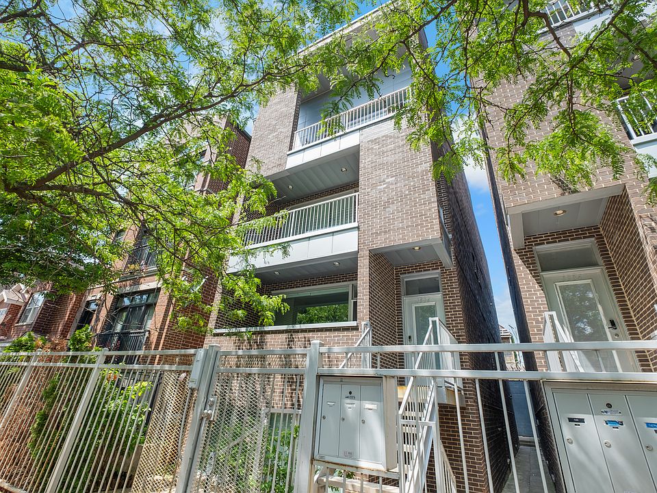 1st image of 1536 W Walton St APT 2