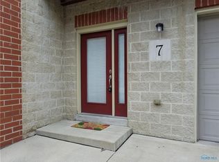 145 S Saint Clair St, Toledo, OH 43604
