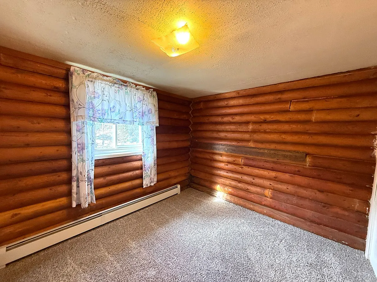 Building Photo - 53645 Timber Ln N