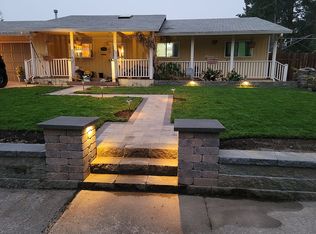 1979 NE Thomas St, Hillsboro, OR