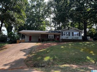 77 Valley View Dr, Eastaboga, AL 36260